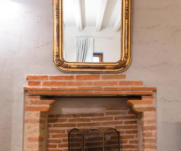 Magari Estates Boutique *