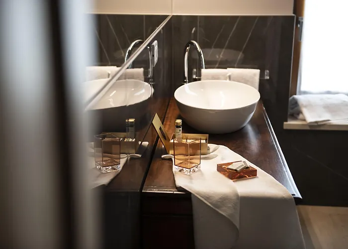 Magari Estates Boutique